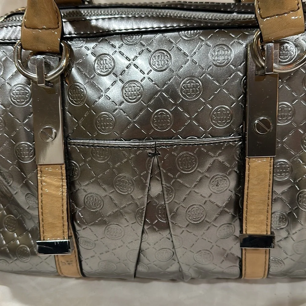 Dana Buchman gray silver satchel bag w/tan patent leather trim & handles